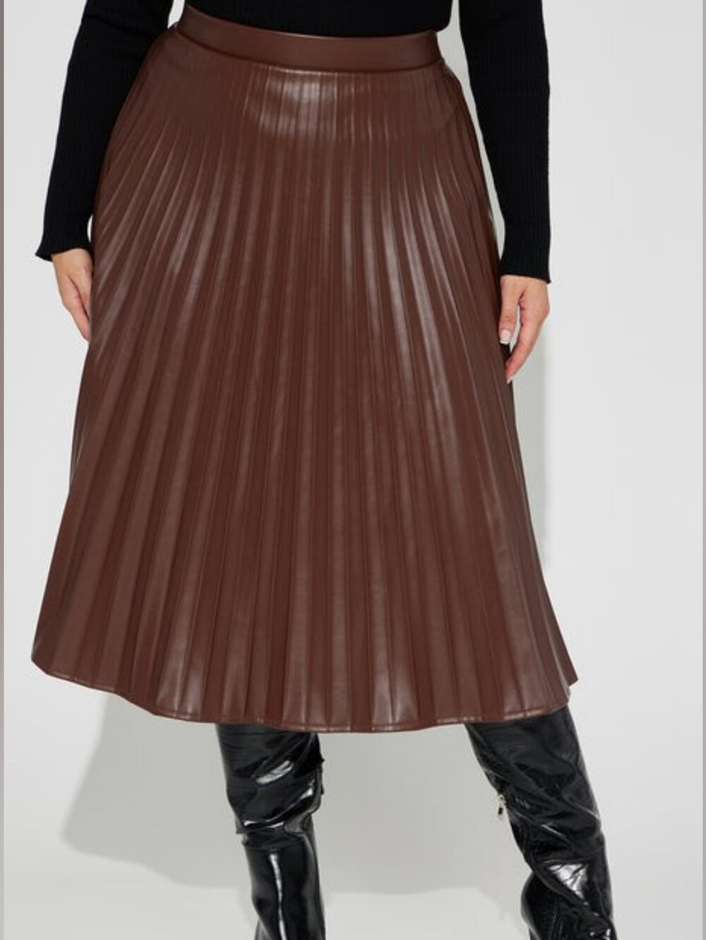 Pleated Faux Leather Midi Skirt - Brown